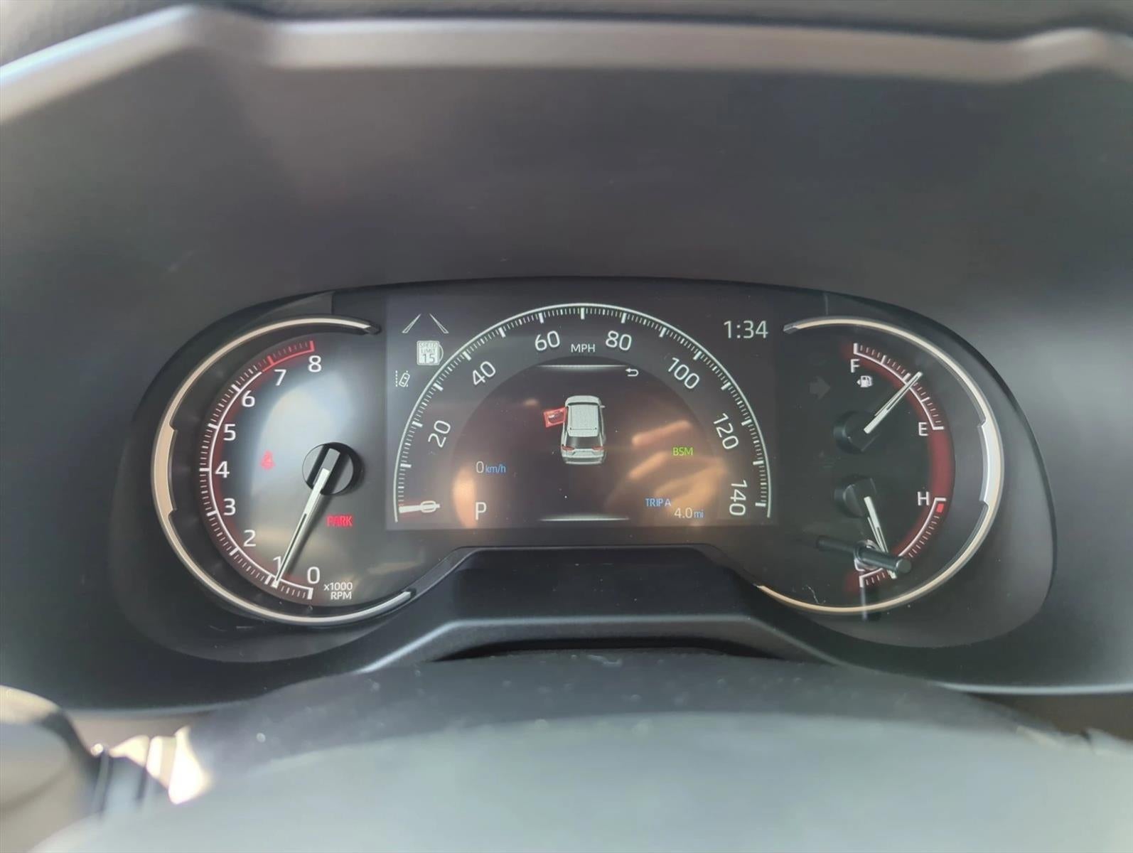 2025 Toyota RAV4 XLE FWD (GS)