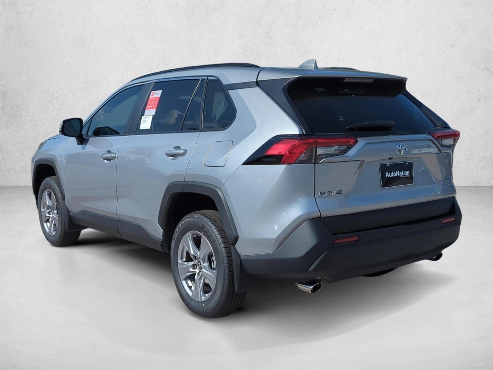 2025 Toyota RAV4 XLE FWD (GS)