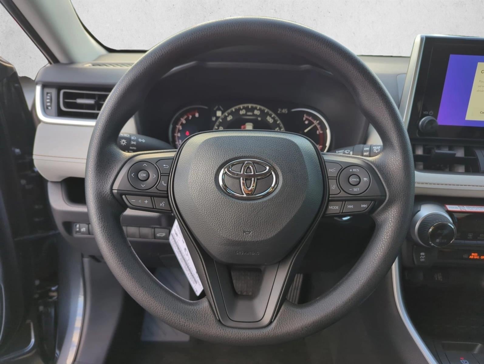 2025 Toyota RAV4 XLE FWD (GS)