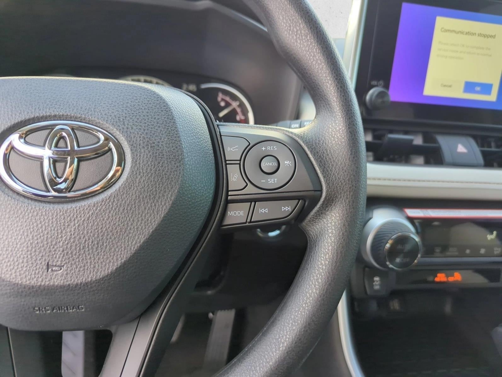 2025 Toyota RAV4 XLE FWD (GS)