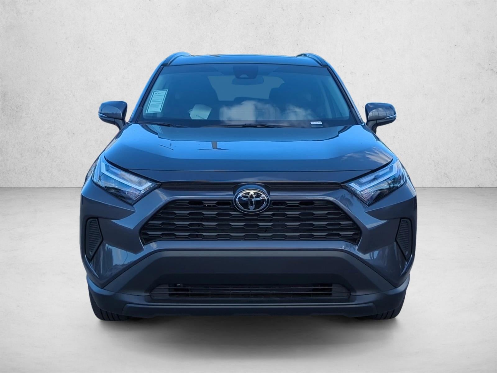 2025 Toyota RAV4 XLE FWD (GS)