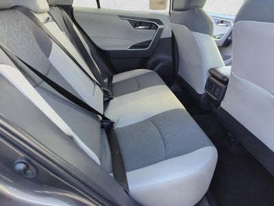 2025 Toyota RAV4 XLE FWD (GS)