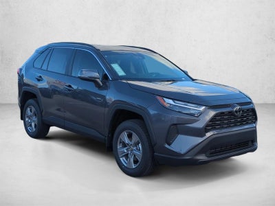 2025 Toyota RAV4 XLE FWD (GS)