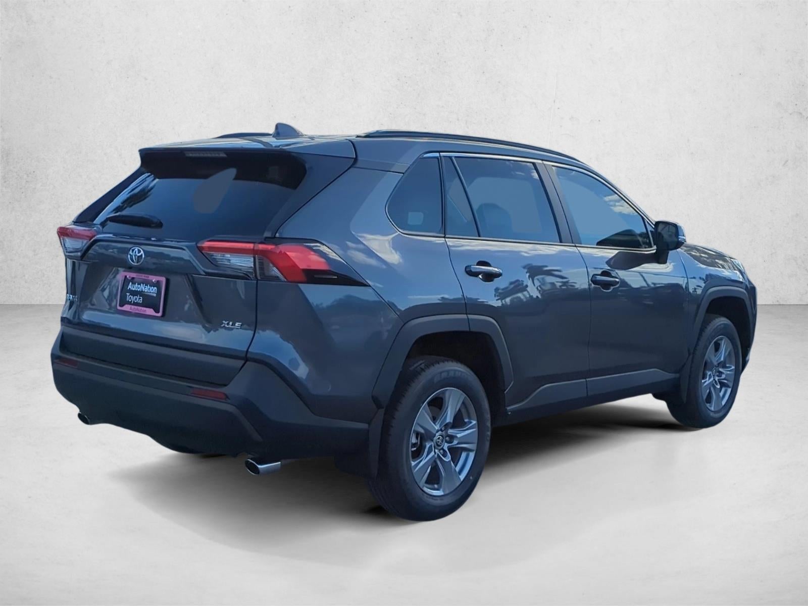 2025 Toyota RAV4 XLE FWD (GS)