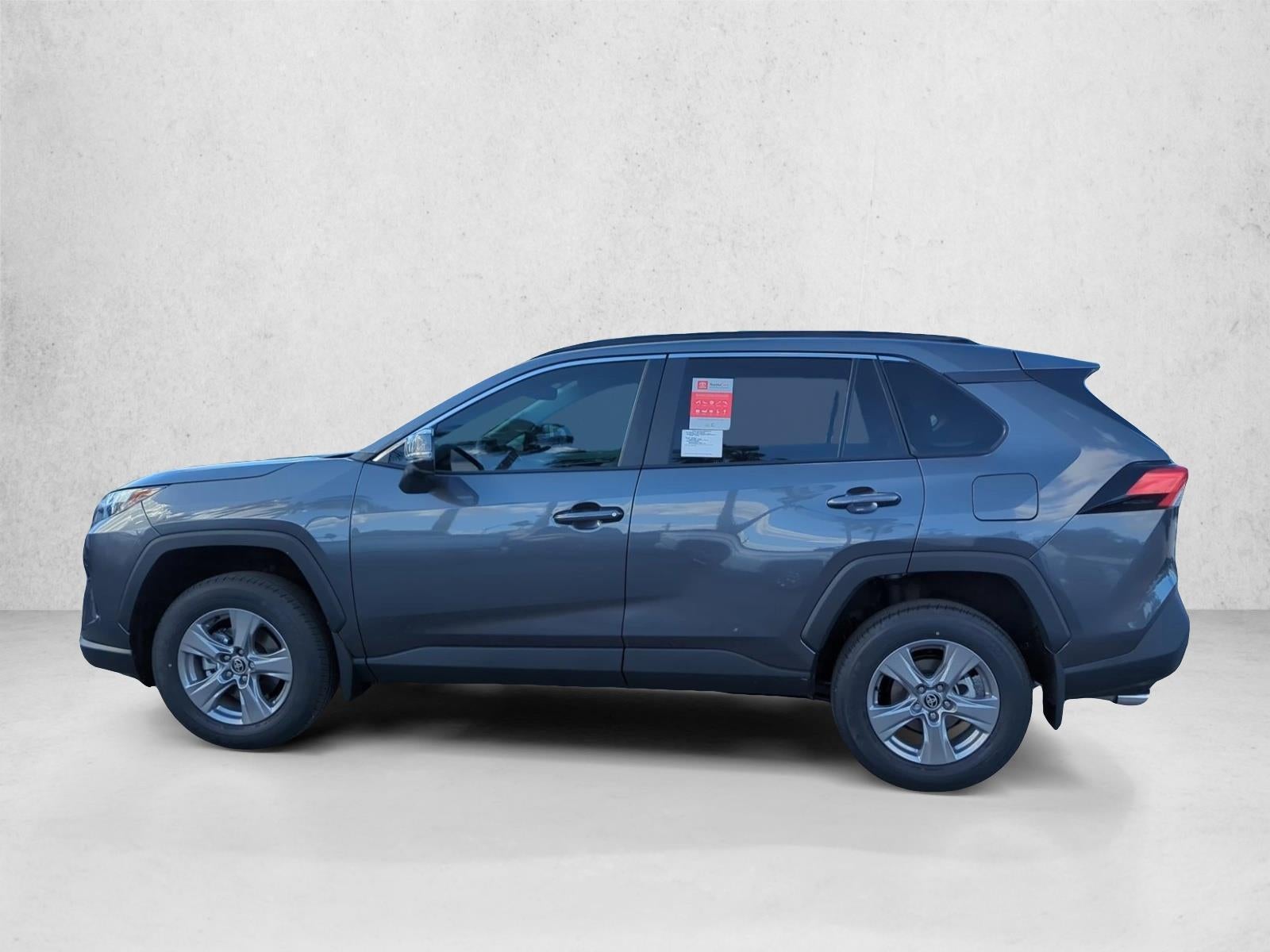 2025 Toyota RAV4 XLE FWD (GS)