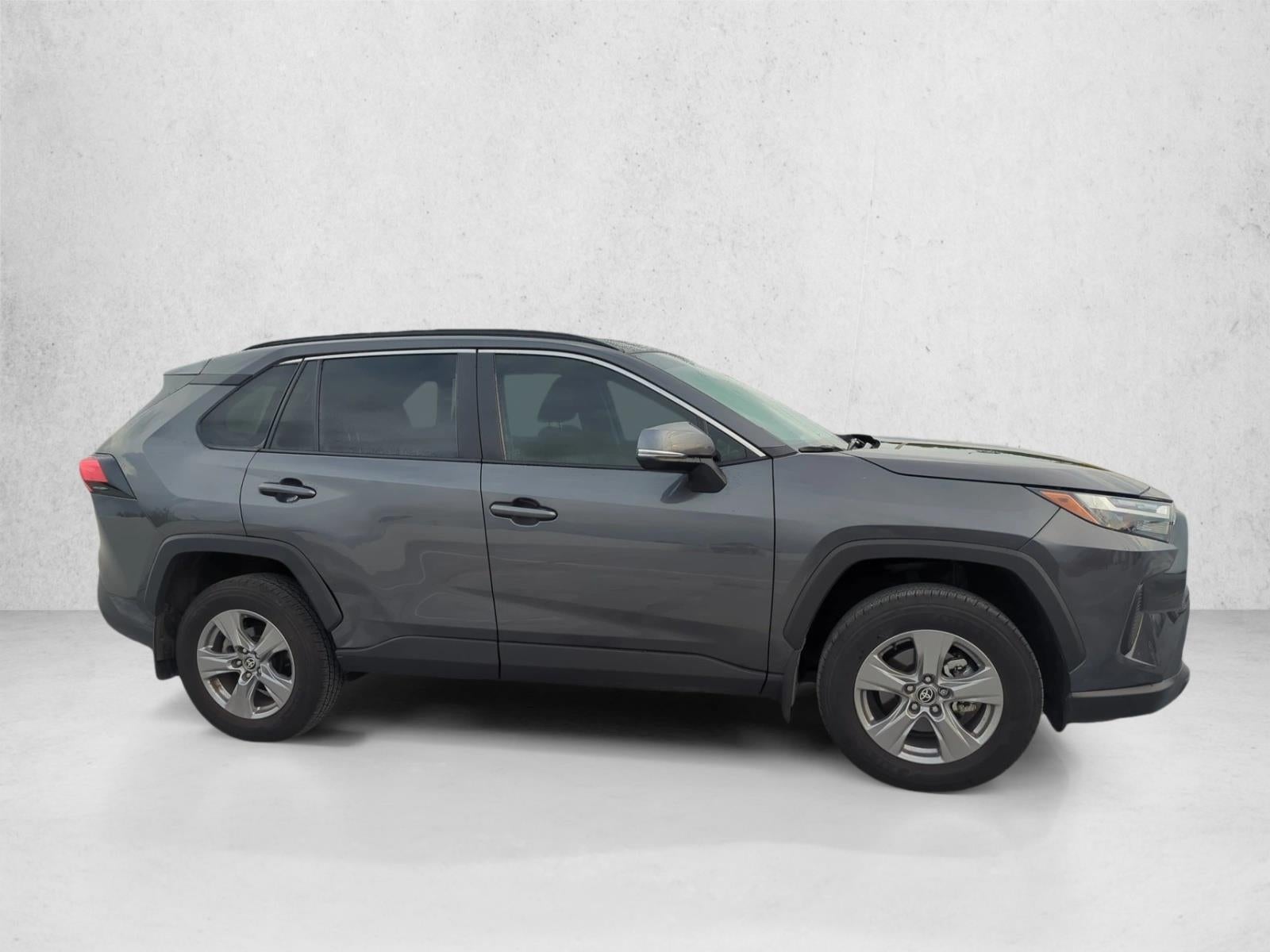2025 Toyota RAV4 XLE FWD (GS)