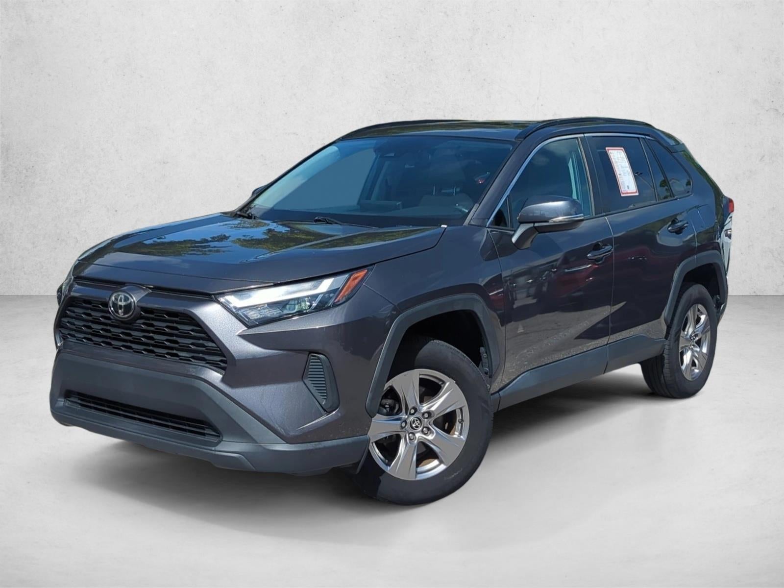 2022 Toyota RAV4 XLE FWD (GS)