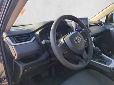 2023 Toyota RAV4 XLE FWD (GS)