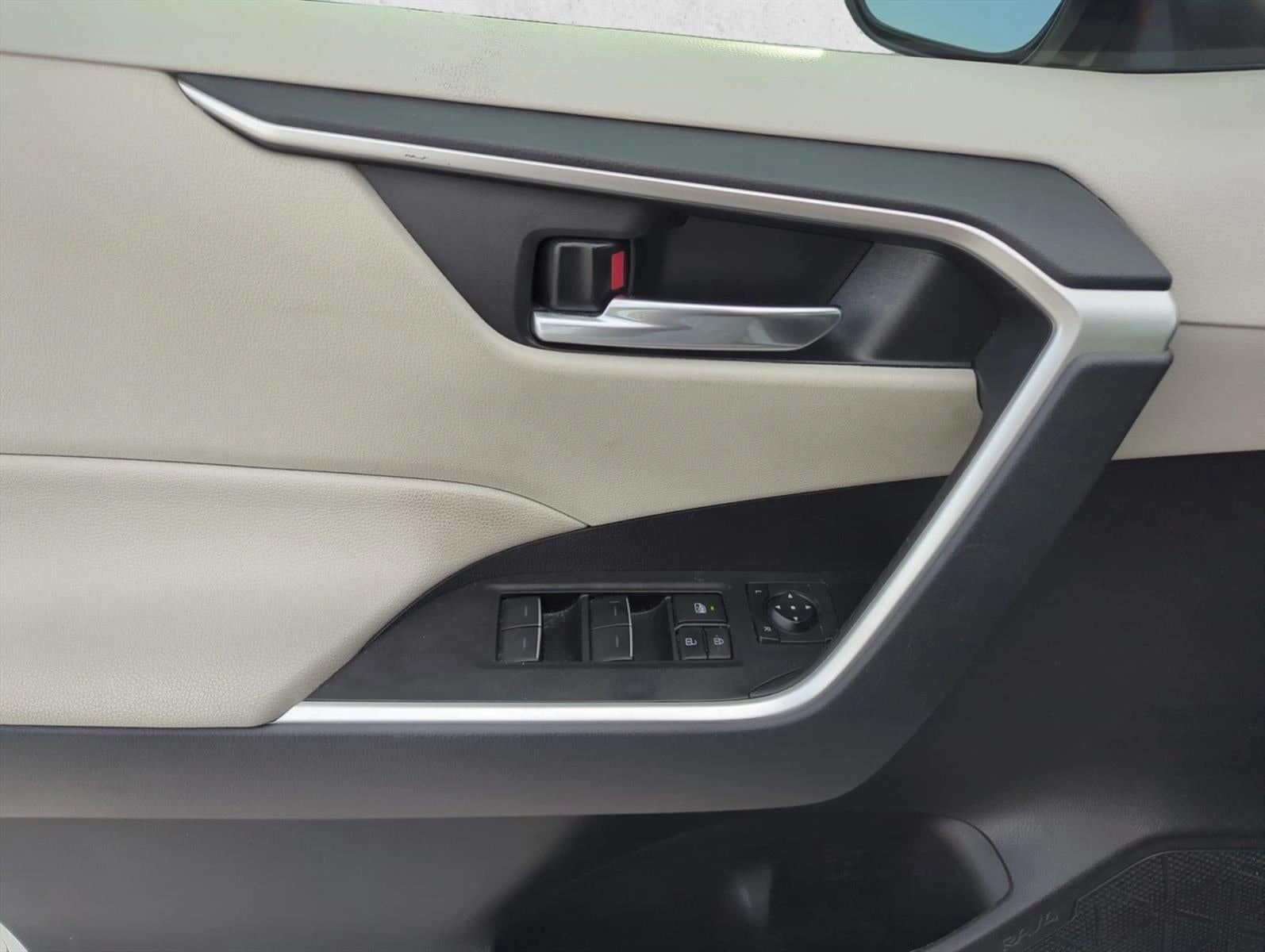 2024 Toyota RAV4 XLE FWD (Natl)