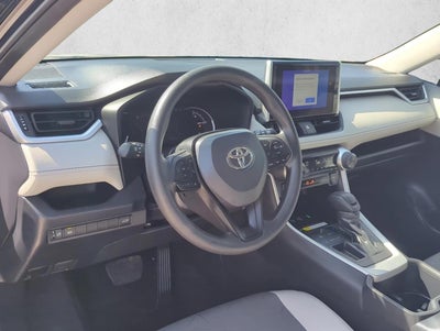 2025 Toyota RAV4 XLE FWD (Natl)