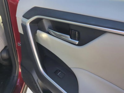 2024 Toyota RAV4 XLE FWD (Natl)