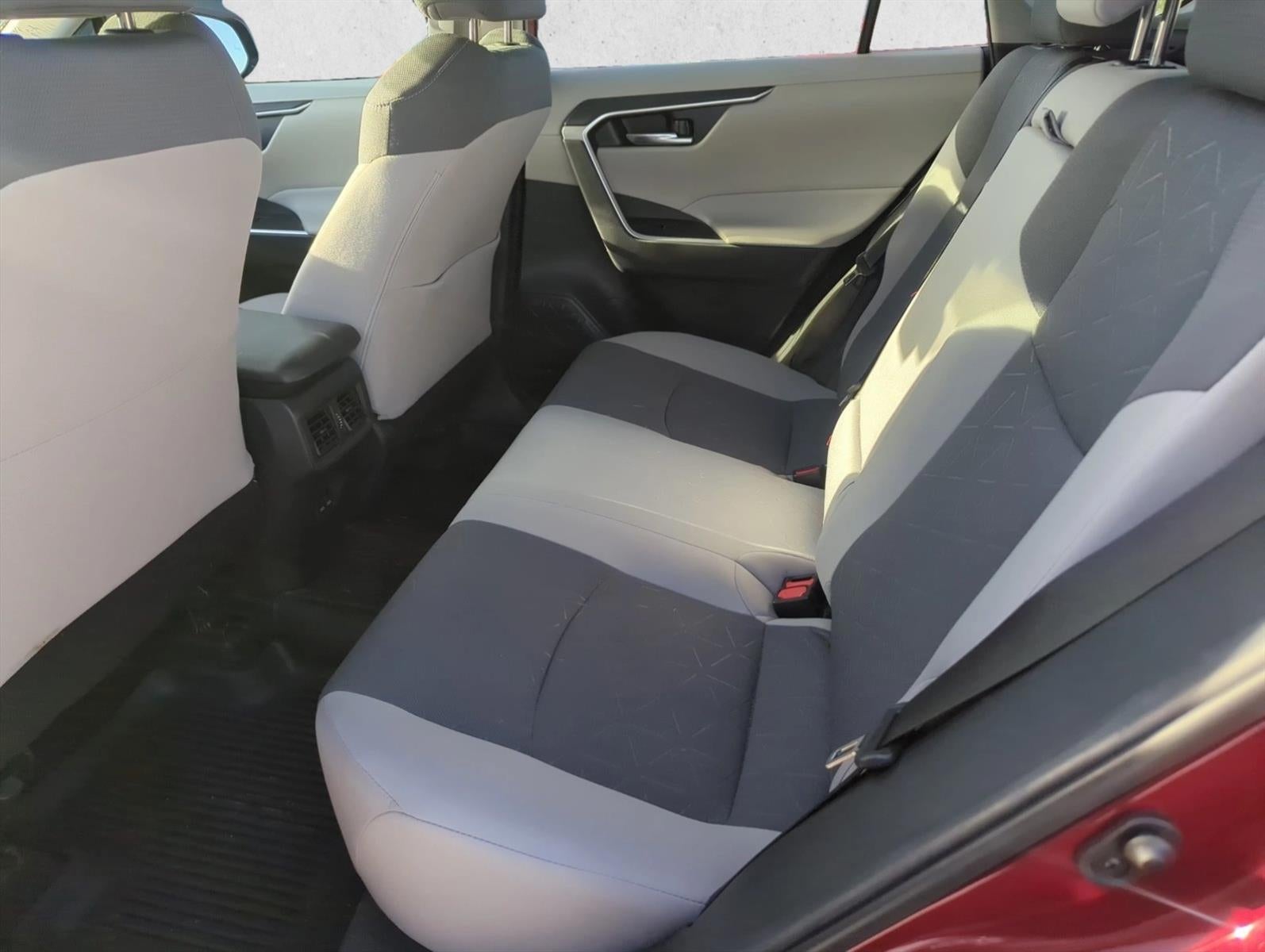 2024 Toyota RAV4 XLE FWD (Natl)