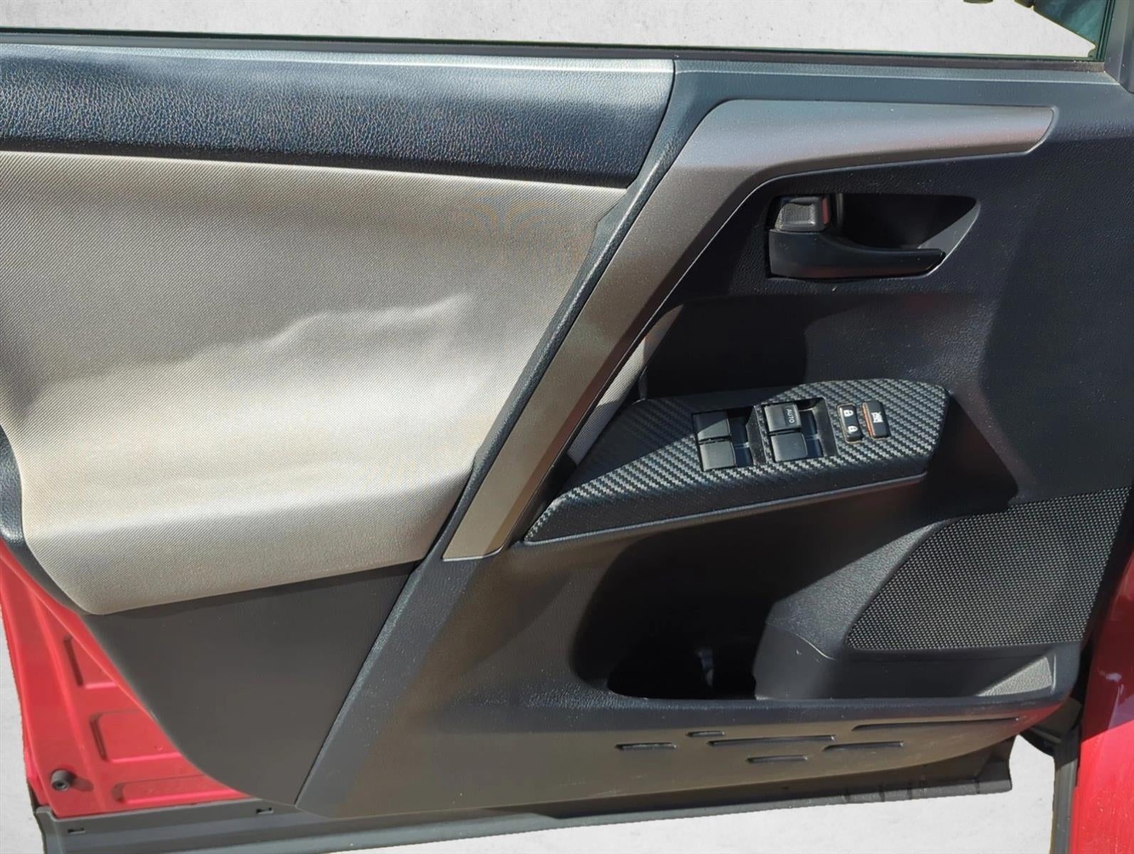 2014 Toyota RAV4 FWD 4dr LE (Natl)