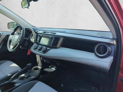 2014 Toyota RAV4 FWD 4dr LE (Natl)