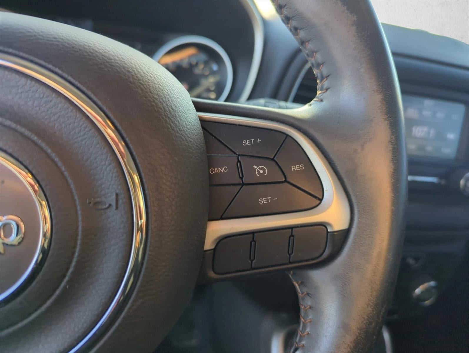 2018 Jeep Compass Latitude FWD