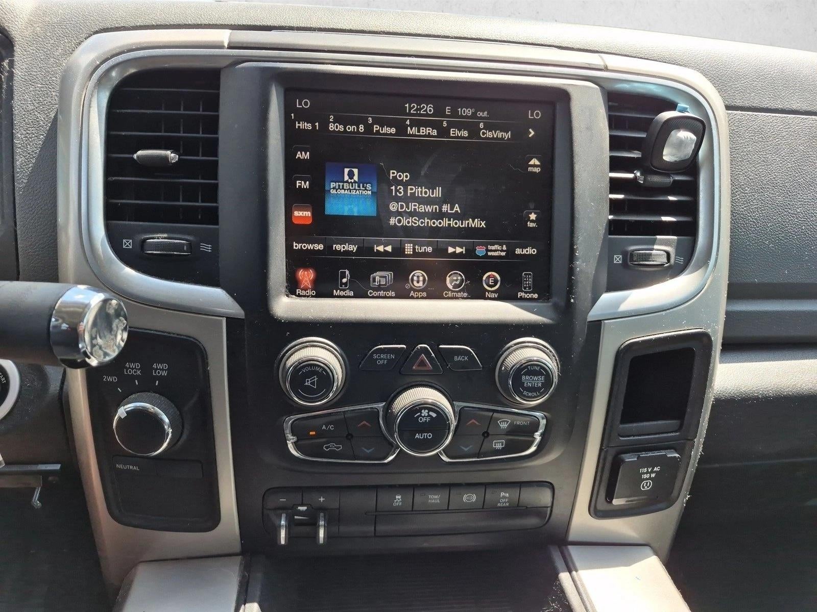 2017 RAM 3500 Big Horn 4x4 Crew Cab 8' Box