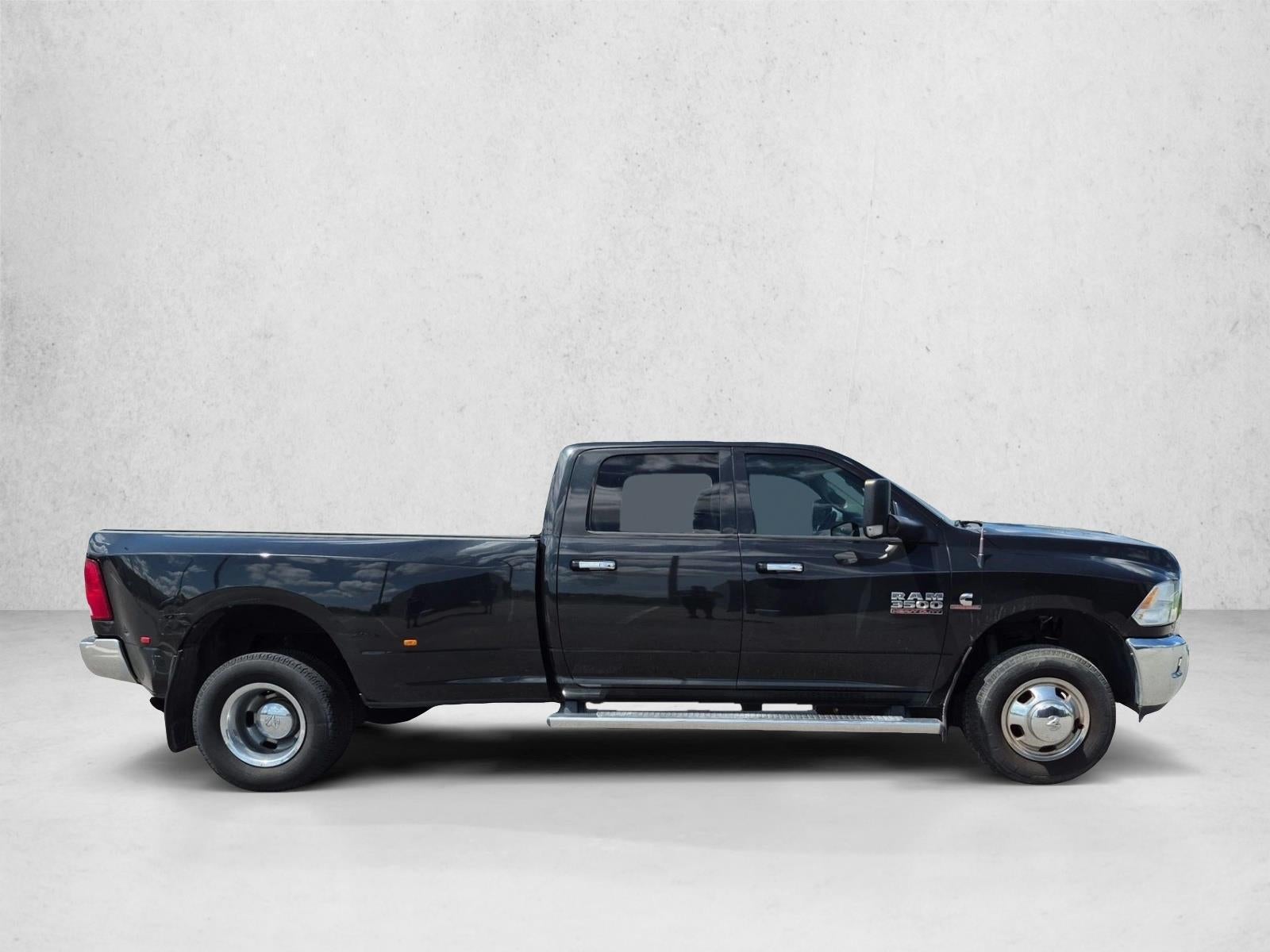 2017 RAM 3500 Big Horn 4x4 Crew Cab 8' Box