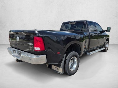 2017 RAM 3500 Big Horn 4x4 Crew Cab 8' Box