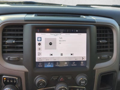 2022 RAM 1500 Classic Tradesman 4x4 Reg Cab 6'4" Box