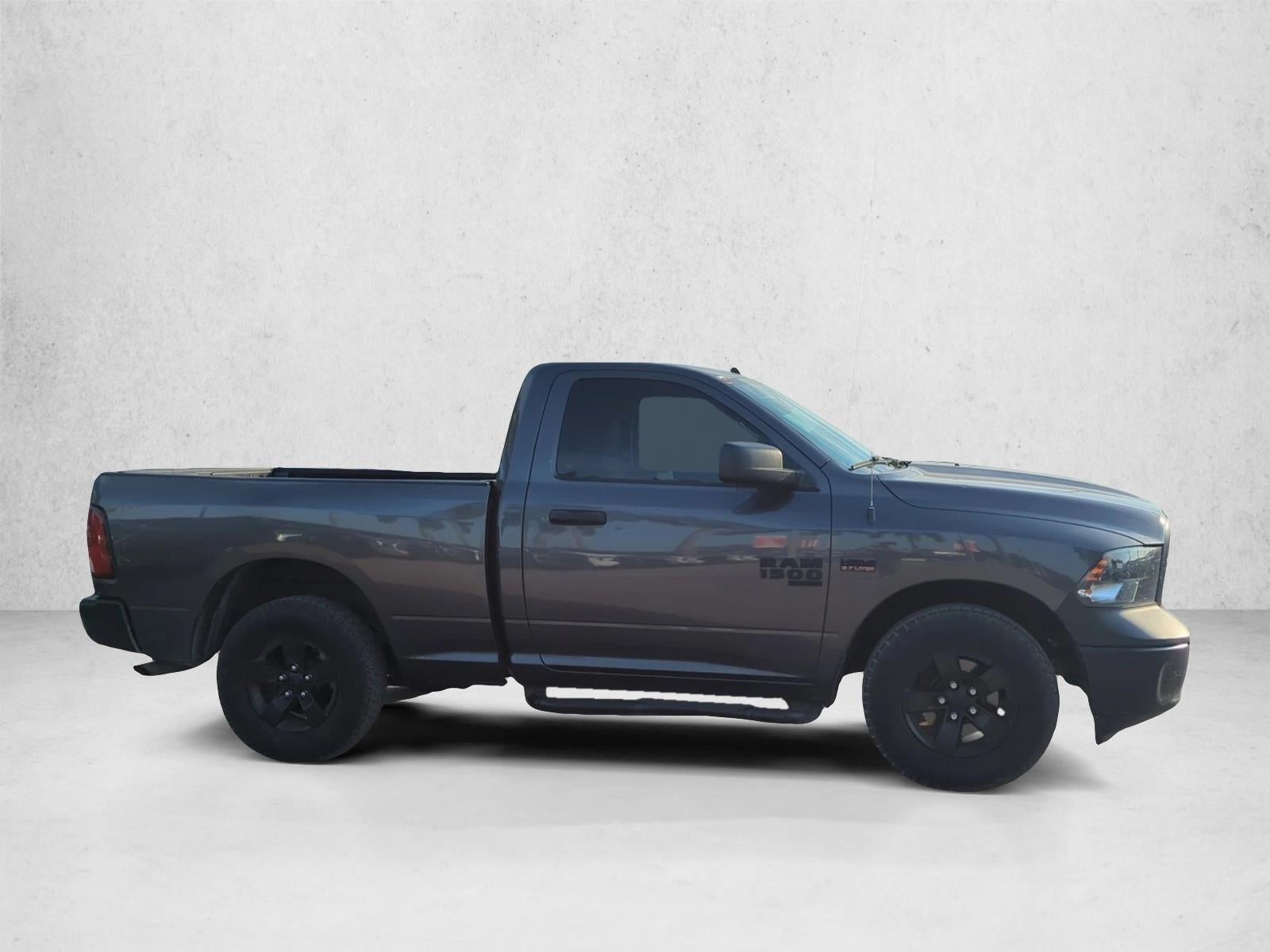 2022 RAM 1500 Classic Tradesman 4x4 Reg Cab 6'4" Box