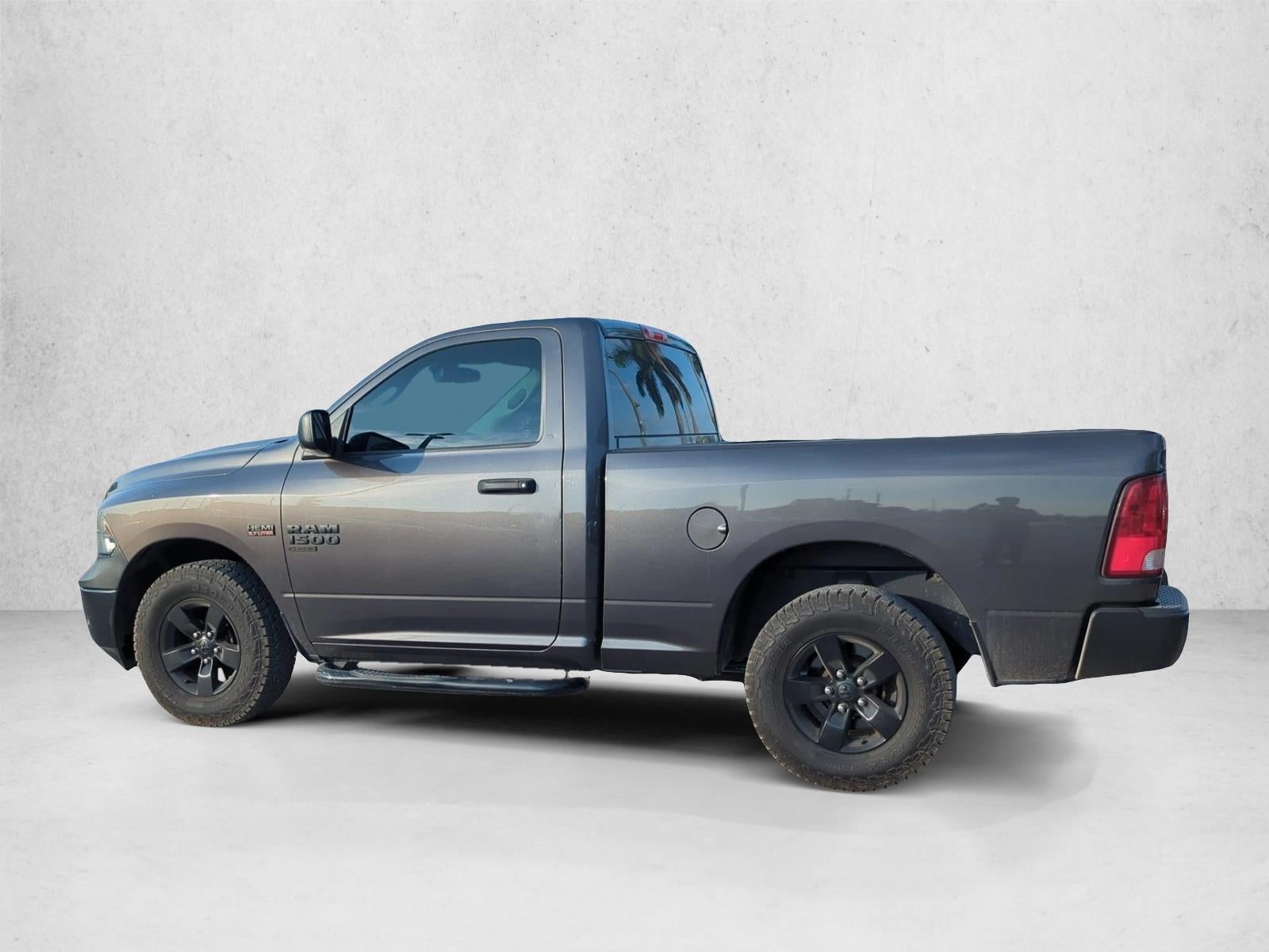 2022 RAM 1500 Classic Tradesman 4x4 Reg Cab 6'4" Box