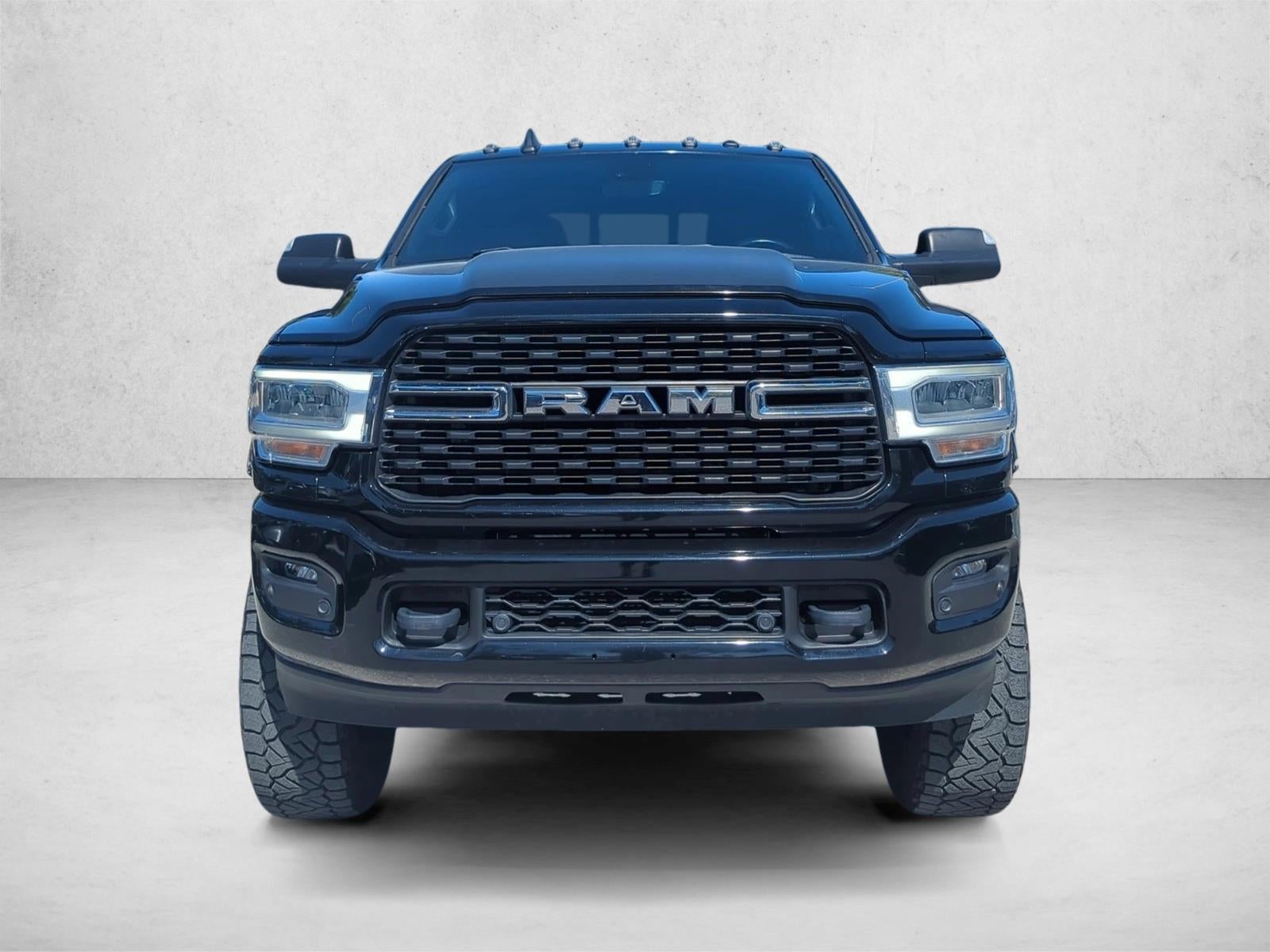 2022 RAM 2500 Big Horn 4x4 Crew Cab 6'4" Box