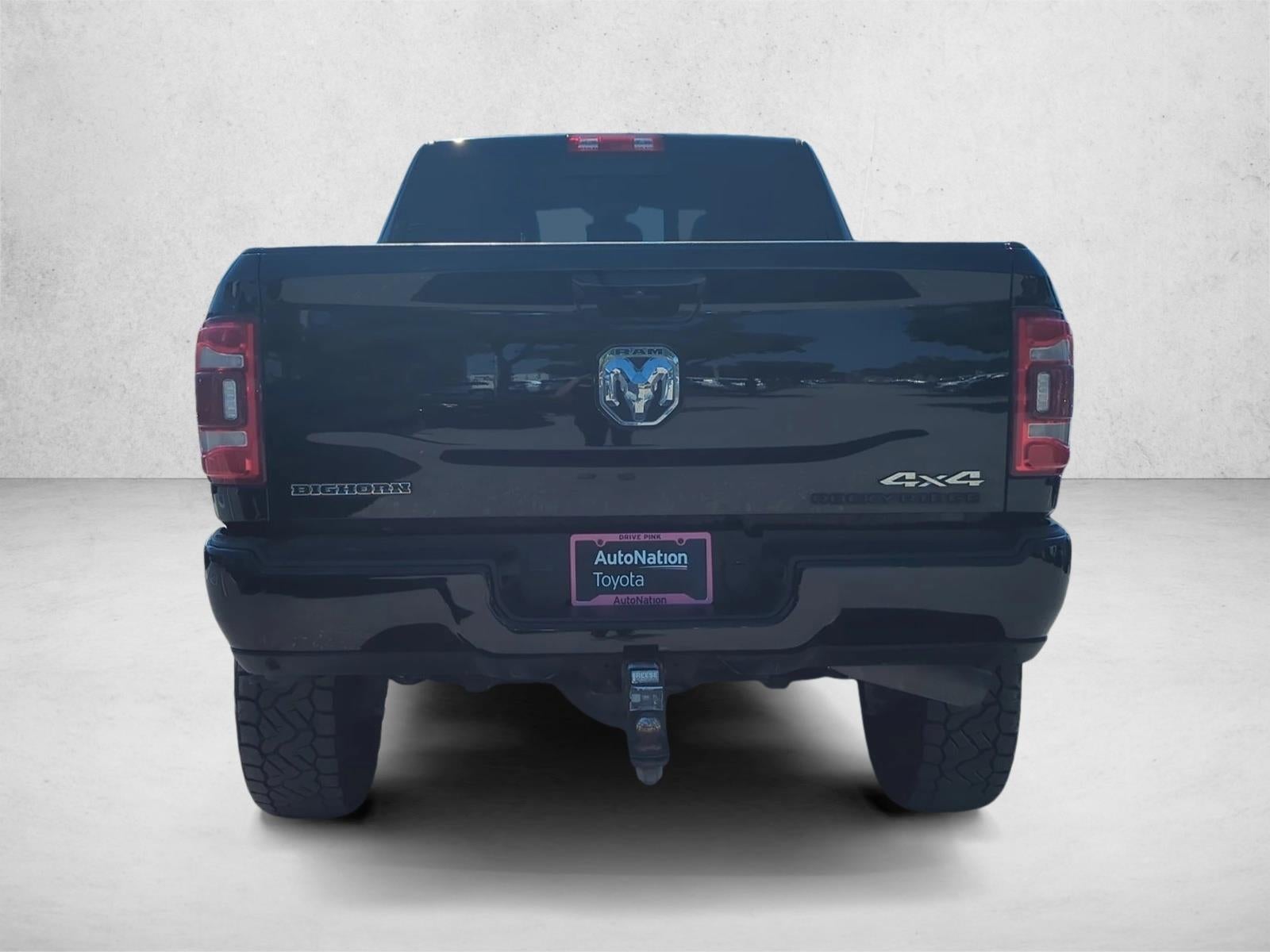 2022 RAM 2500 Big Horn 4x4 Crew Cab 6'4" Box
