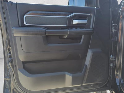 2022 RAM 2500 Big Horn 4x4 Crew Cab 6'4" Box