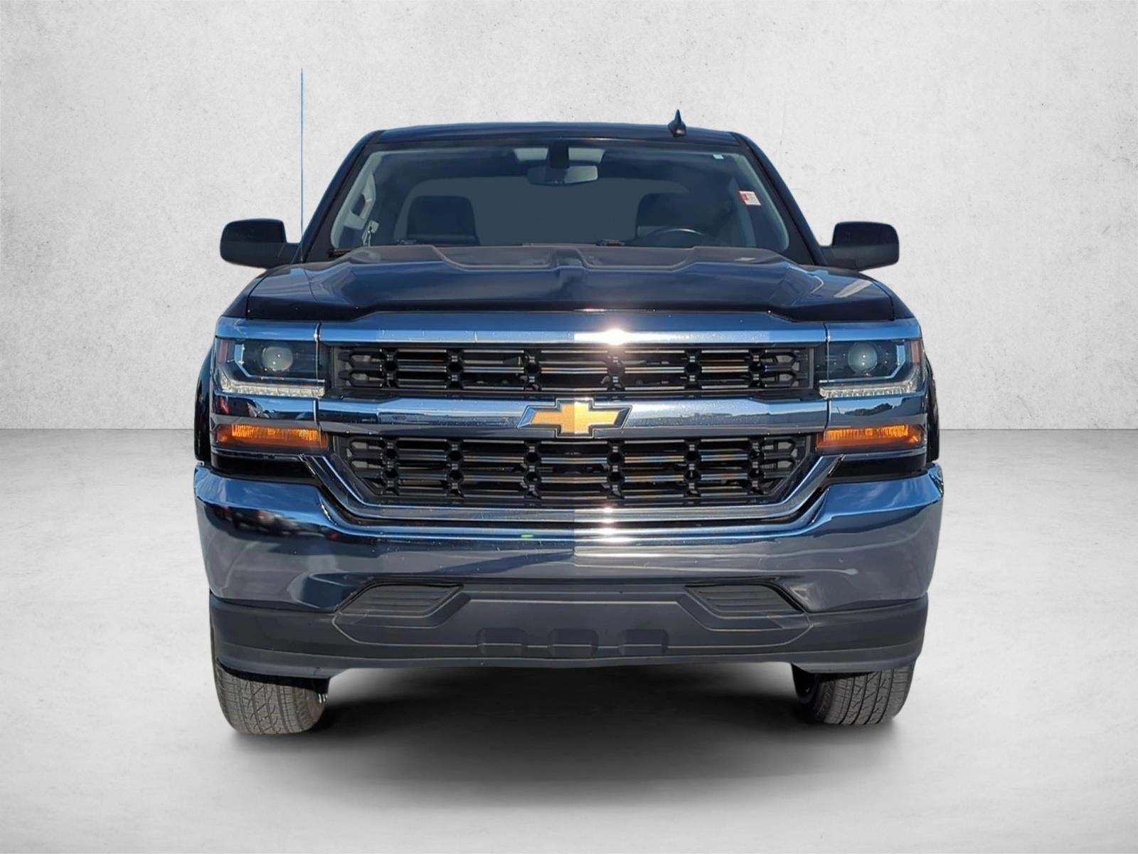 2018 Chevrolet Silverado 1500 Crew Cab Short Box 2-Wheel Drive LT