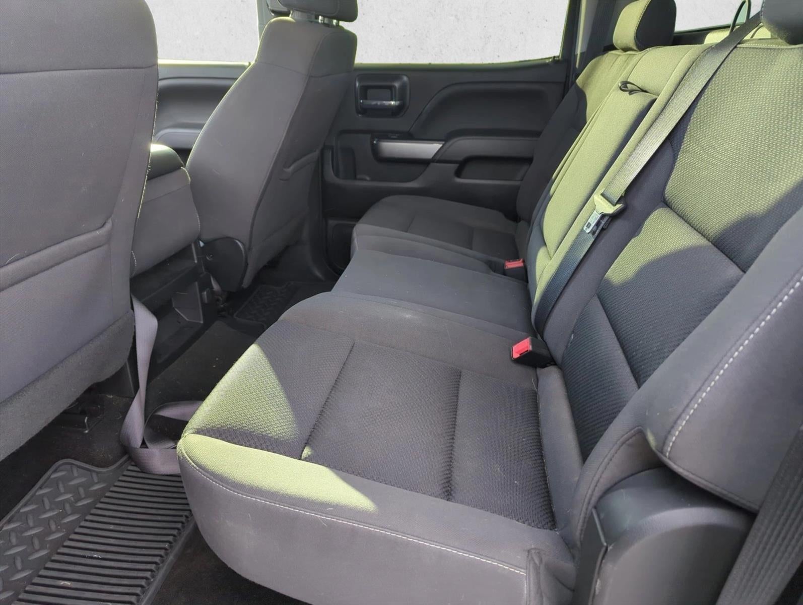 2018 Chevrolet Silverado 1500 Crew Cab Short Box 2-Wheel Drive LT