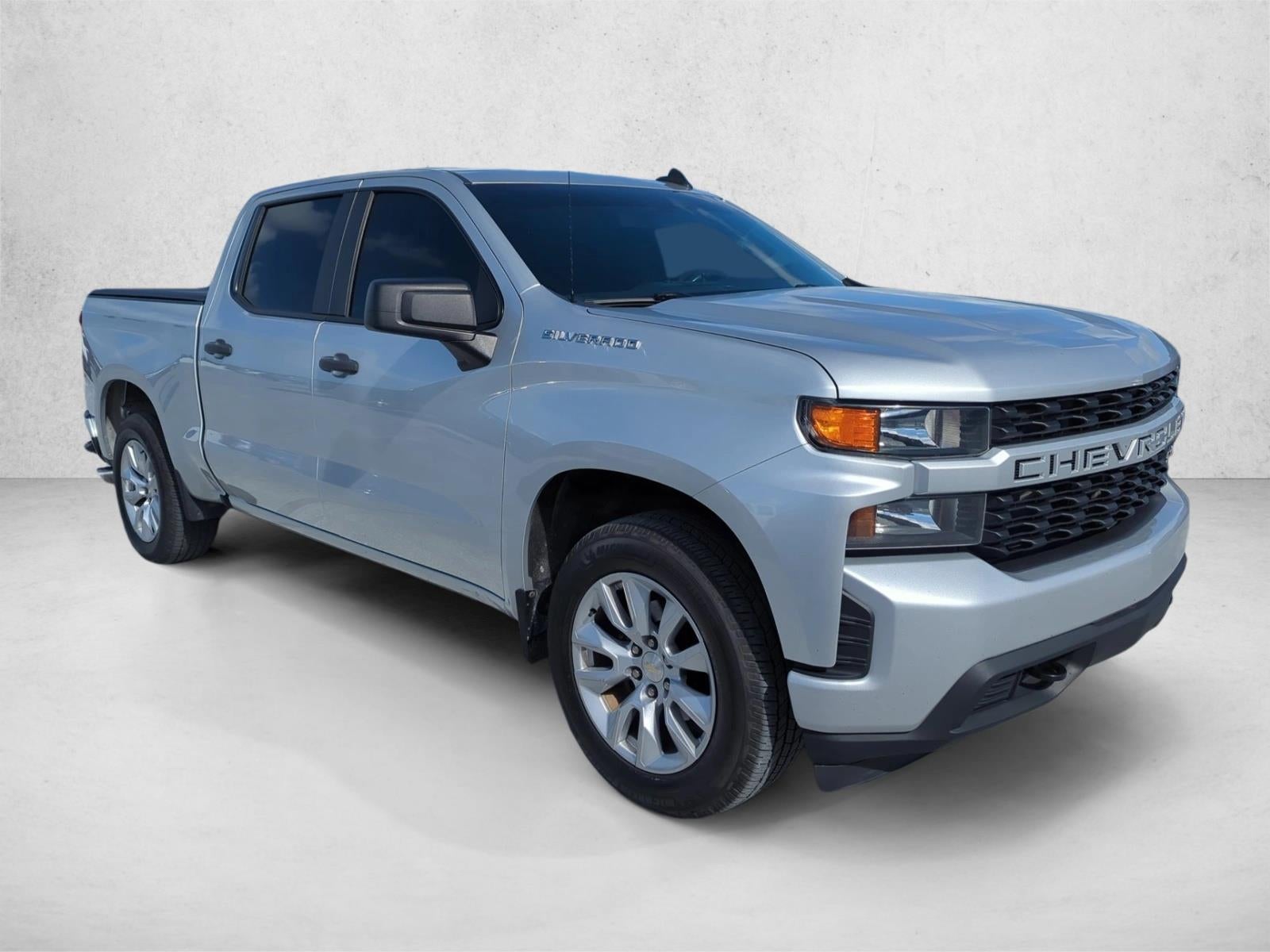 2020 Chevrolet Silverado 1500 Crew Cab Short Box 2-Wheel Drive Custom