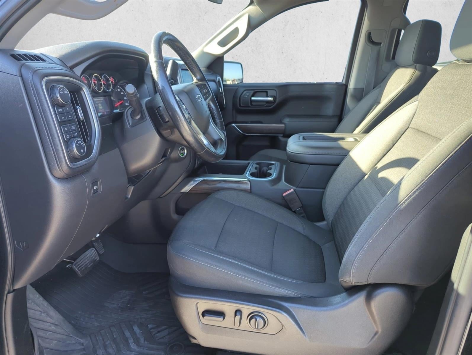 2020 Chevrolet Silverado 1500 Crew Cab Short Box 4-Wheel Drive LT Trail Boss