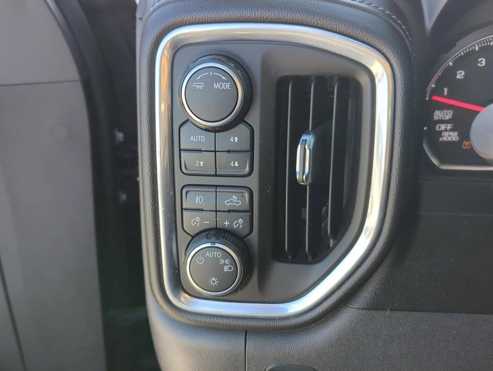 2020 Chevrolet Silverado 1500 Crew Cab Short Box 4-Wheel Drive LT Trail Boss