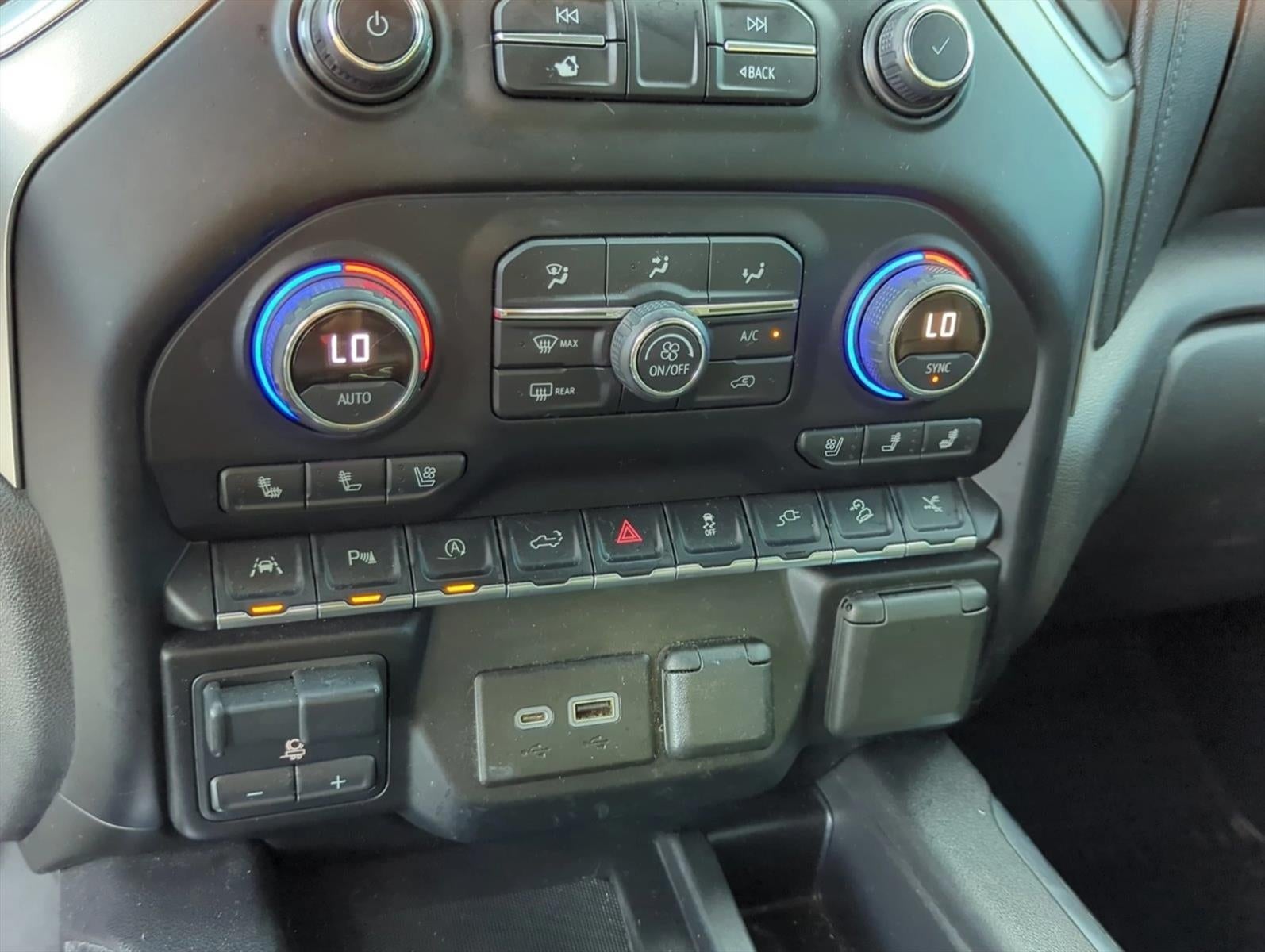 2021 Chevrolet Silverado 1500 Crew Cab Short Box 4-Wheel Drive LTZ