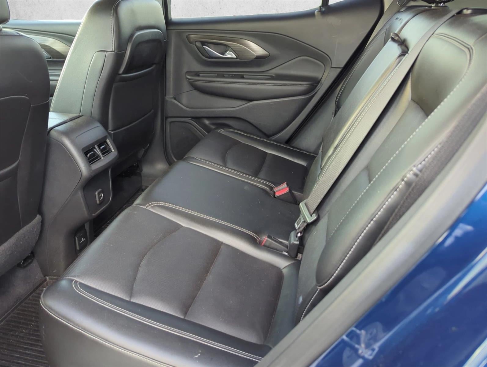 2022 GMC Terrain FWD SLT
