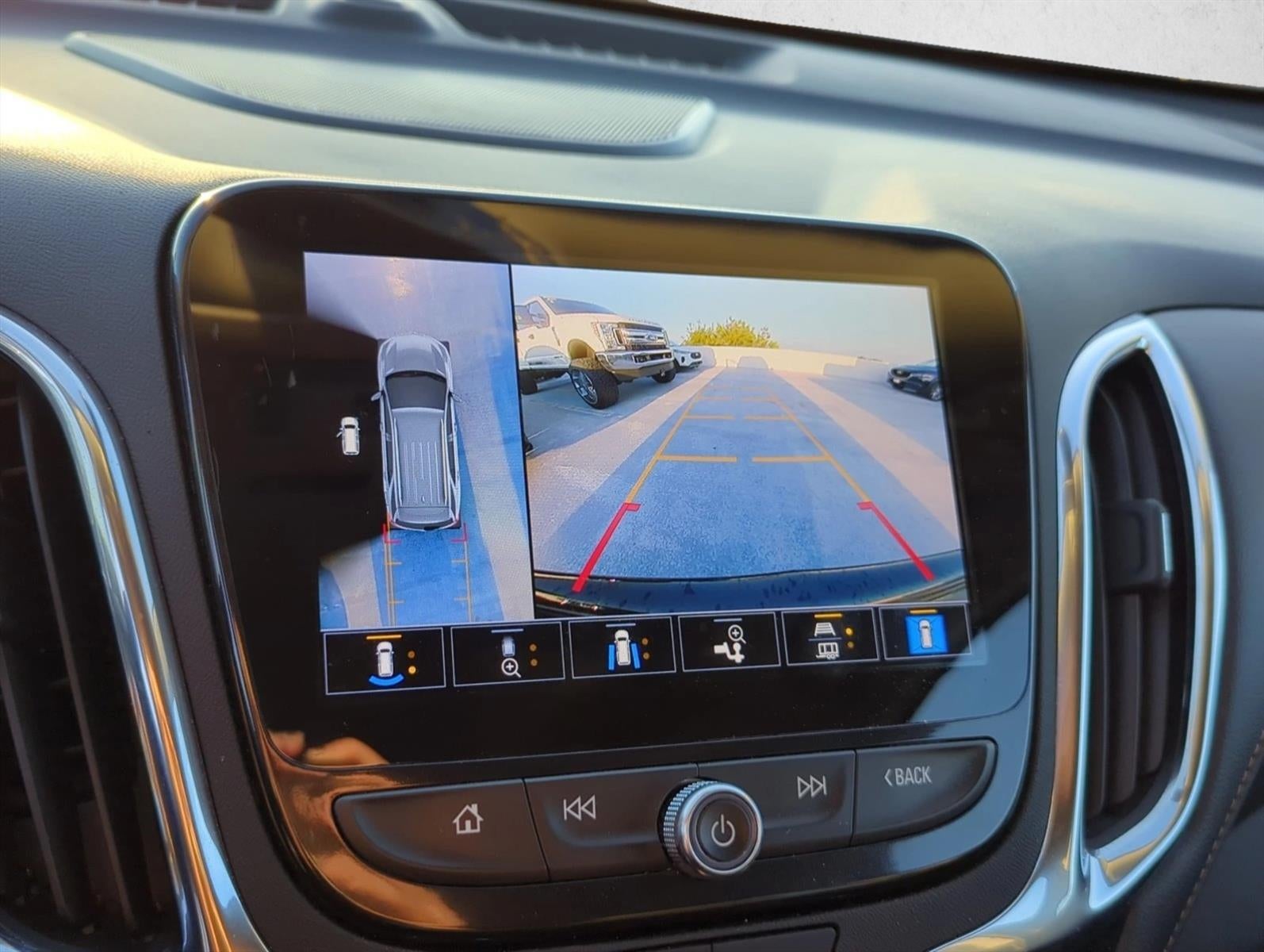 2023 Chevrolet Equinox FWD Premier