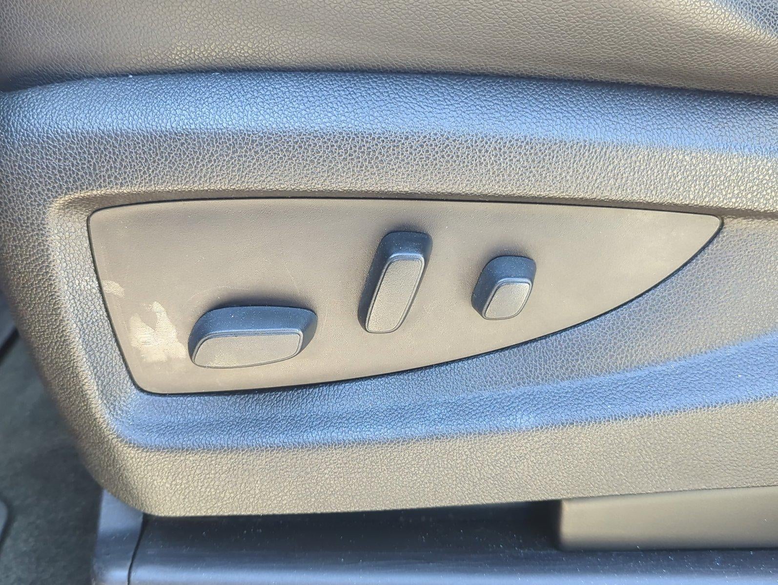 2014 GMC Sierra 1500 Crew Cab Short Box 2-Wheel Drive SLE