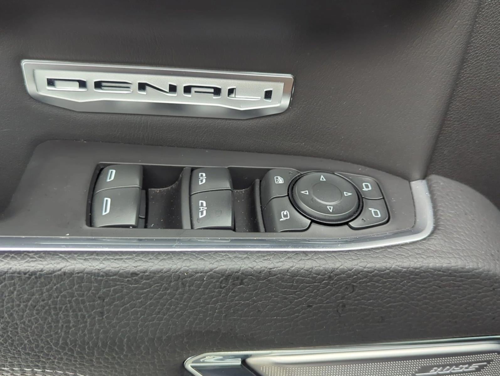 2023 GMC Sierra 1500 Crew Cab Short Box 2-Wheel Drive Denali
