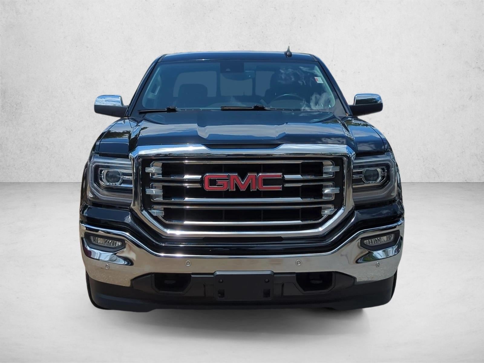 2018 GMC Sierra 1500 Crew Cab Short Box 4-Wheel Drive SLT