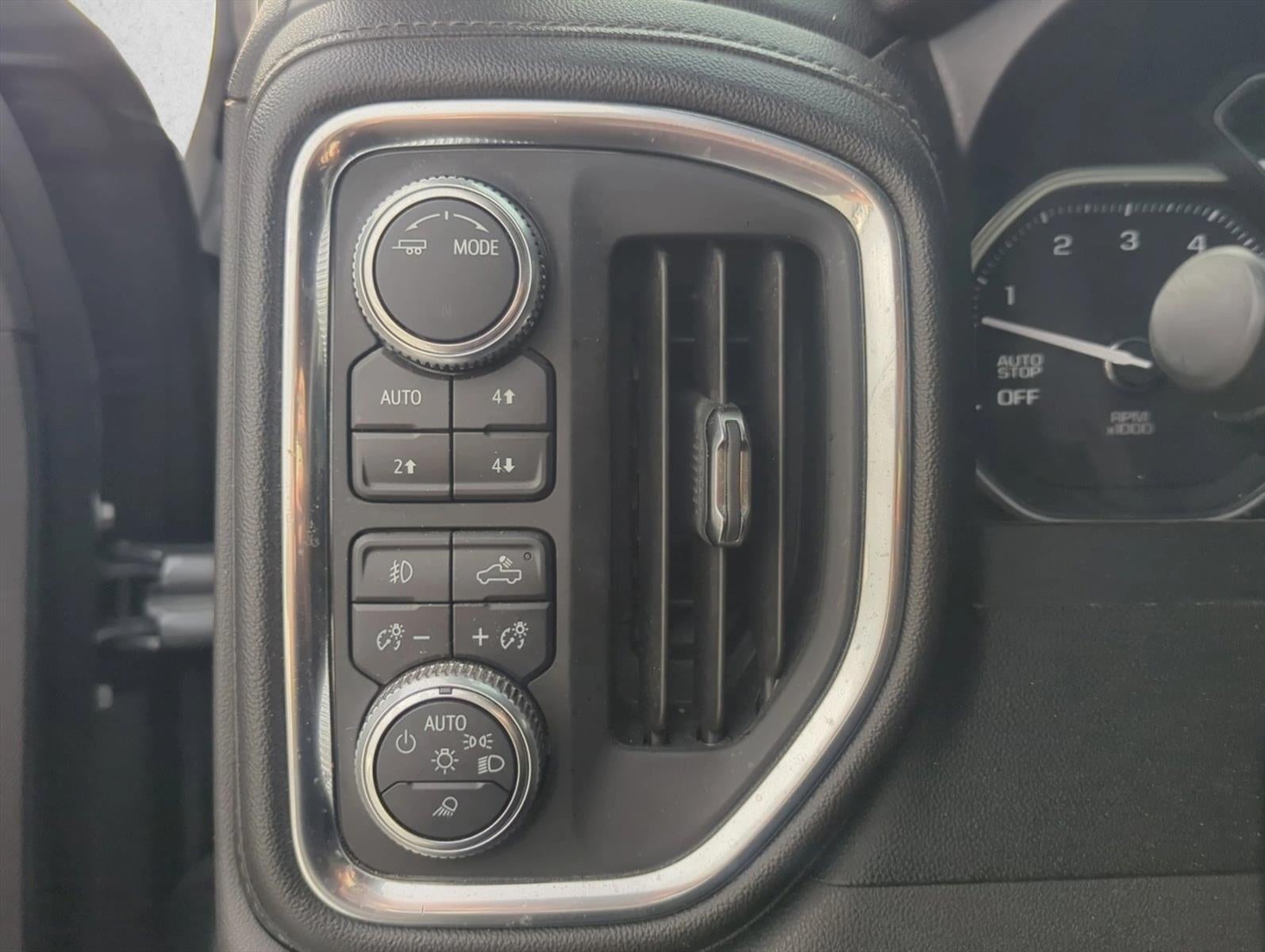2020 GMC Sierra 1500 Crew Cab Short Box 4-Wheel Drive Denali