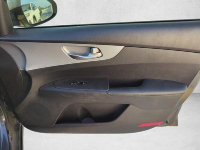 2022 Kia Forte LXS IVT
