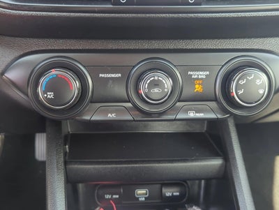 2023 Kia Forte LXS IVT