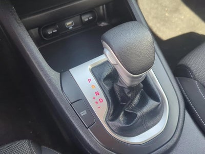 2023 Kia Forte LXS IVT