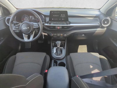 2023 Kia Forte LXS IVT