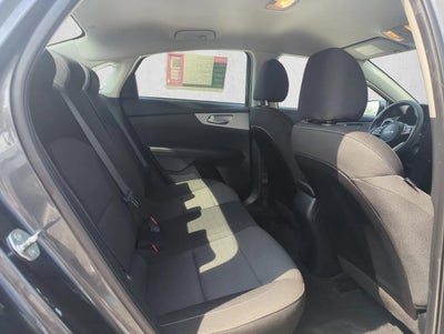 2023 Kia Forte LXS IVT