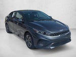 2023 Kia Forte LXS IVT
