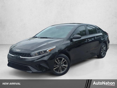 2023 Kia Forte LXS IVT