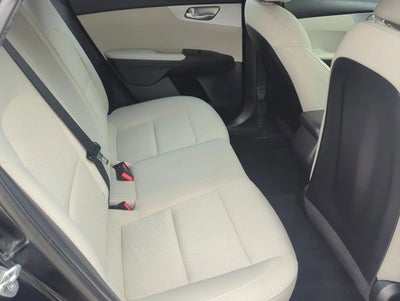 2023 Kia Forte LXS IVT