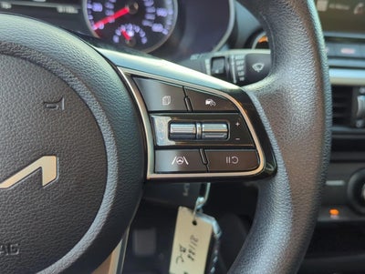 2023 Kia Forte LXS IVT