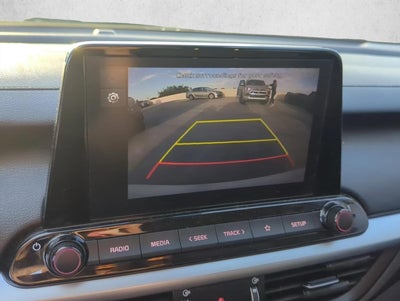 2023 Kia Forte LXS IVT